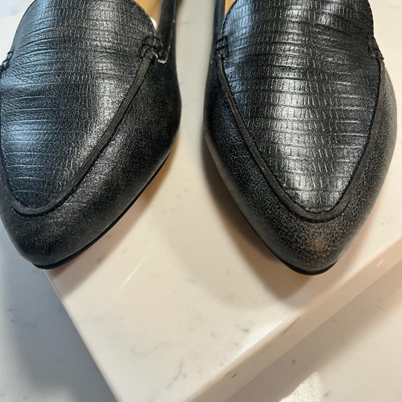 NWOB Trotters Ember Pointy Toe Chic Slip On Loafer Sz 11N Charcoal Gray summer - Picture 8 of 13